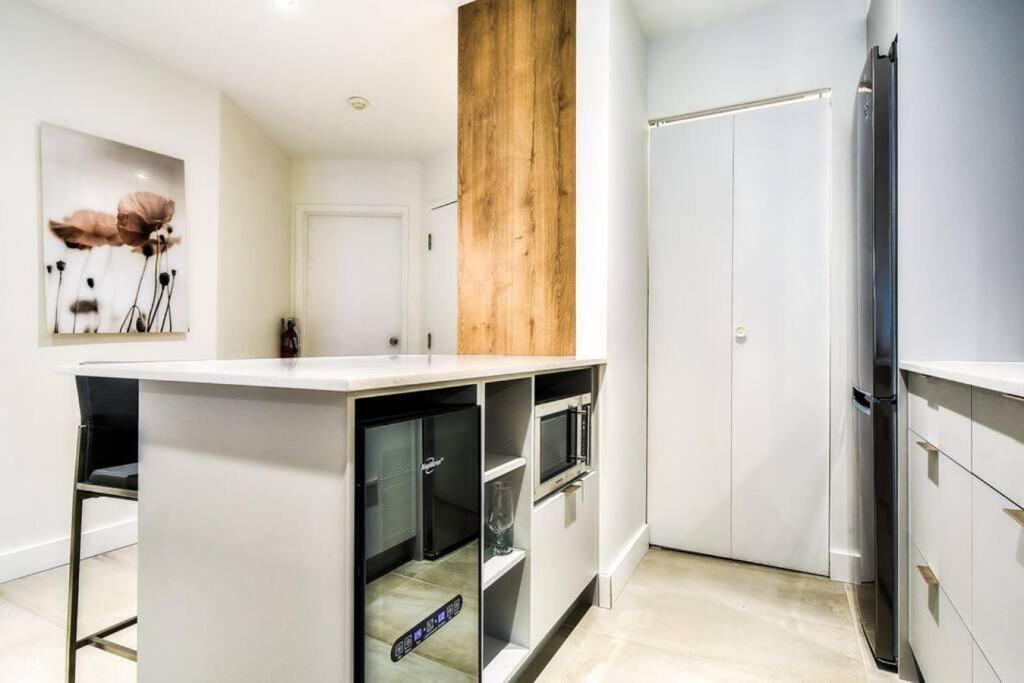 Chic Mt-Tremblant Condo With View On The Lake By Denstays Mont-Tremblant Ngoại thất bức ảnh