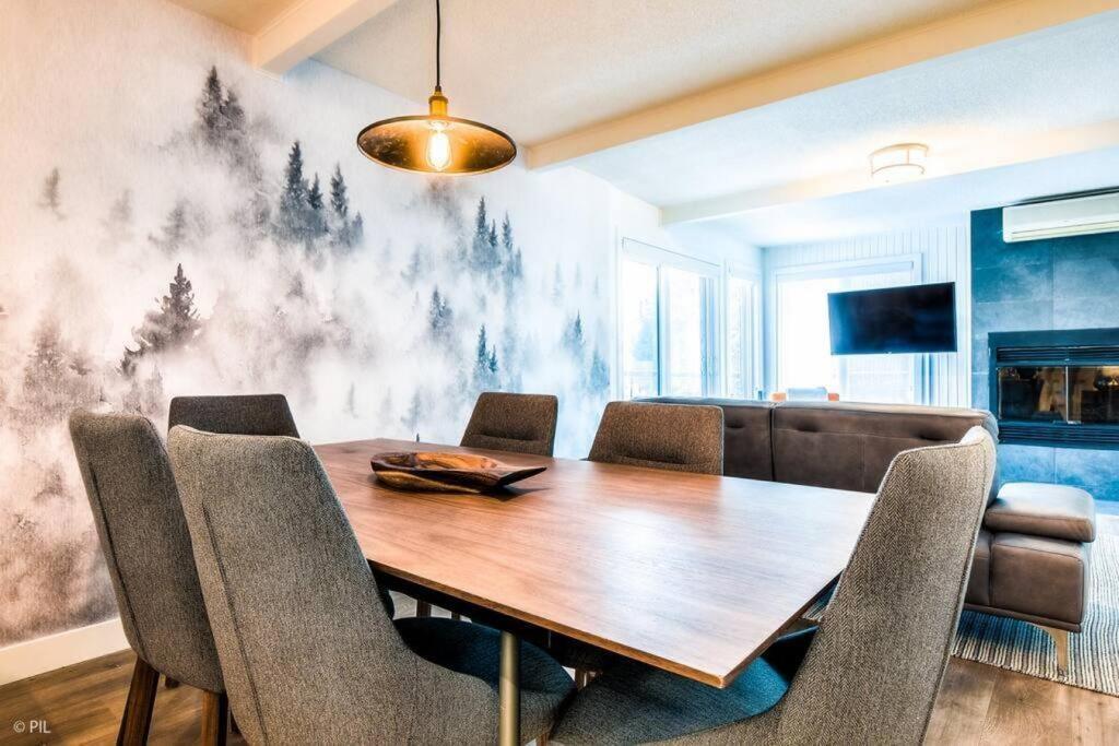 Chic Mt-Tremblant Condo With View On The Lake By Denstays Mont-Tremblant Ngoại thất bức ảnh