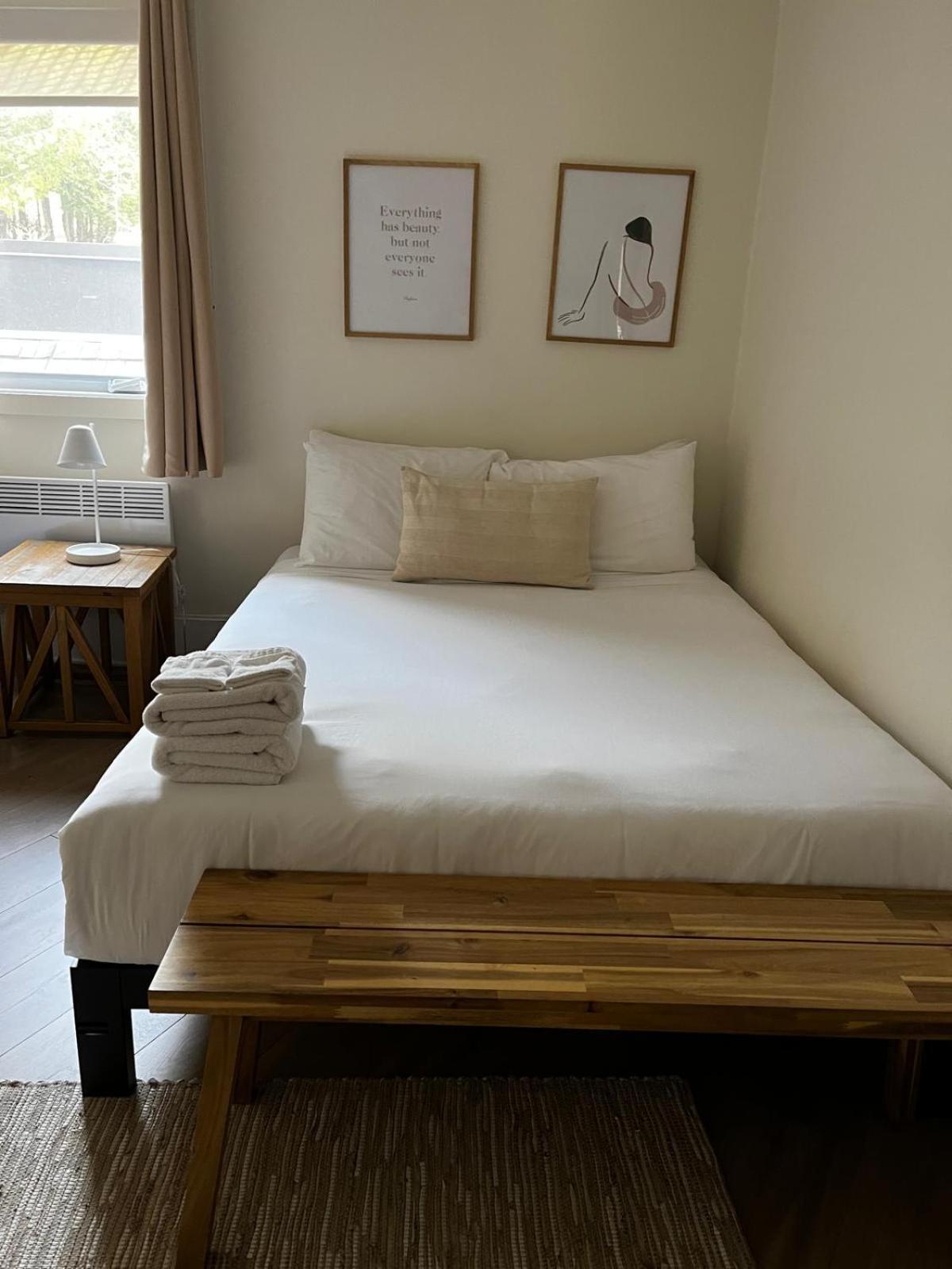 Chic Mt-Tremblant Condo With View On The Lake By Denstays Mont-Tremblant Ngoại thất bức ảnh